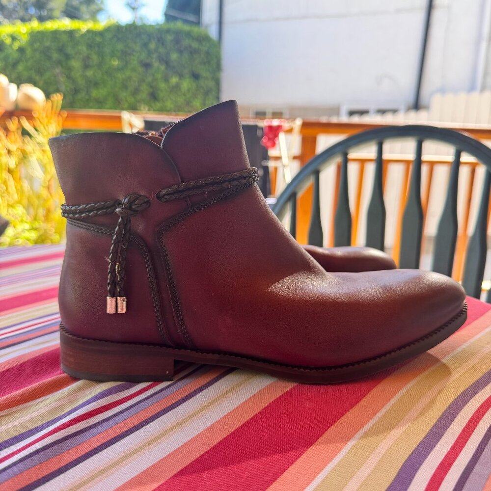 Practically New Pikolino Ankle Bootie!!